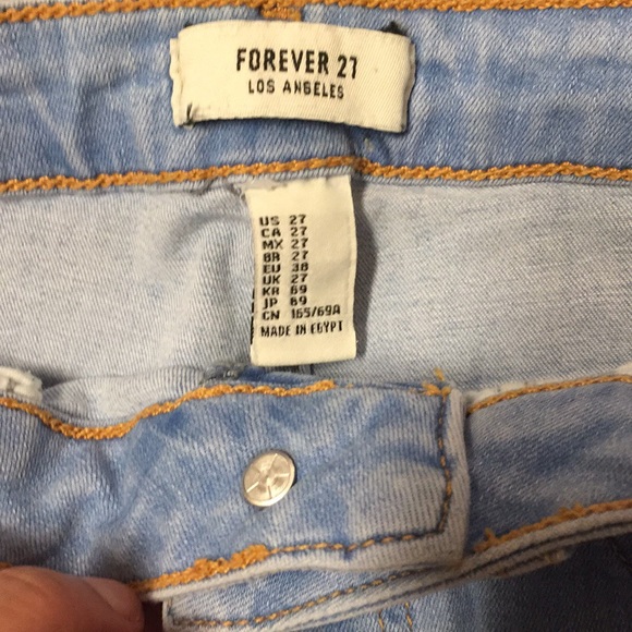 Forever 21 jeans! Great condition, worn once. - Picture 1 of 3